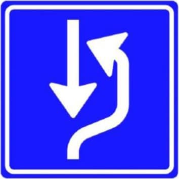 Passing place on the right